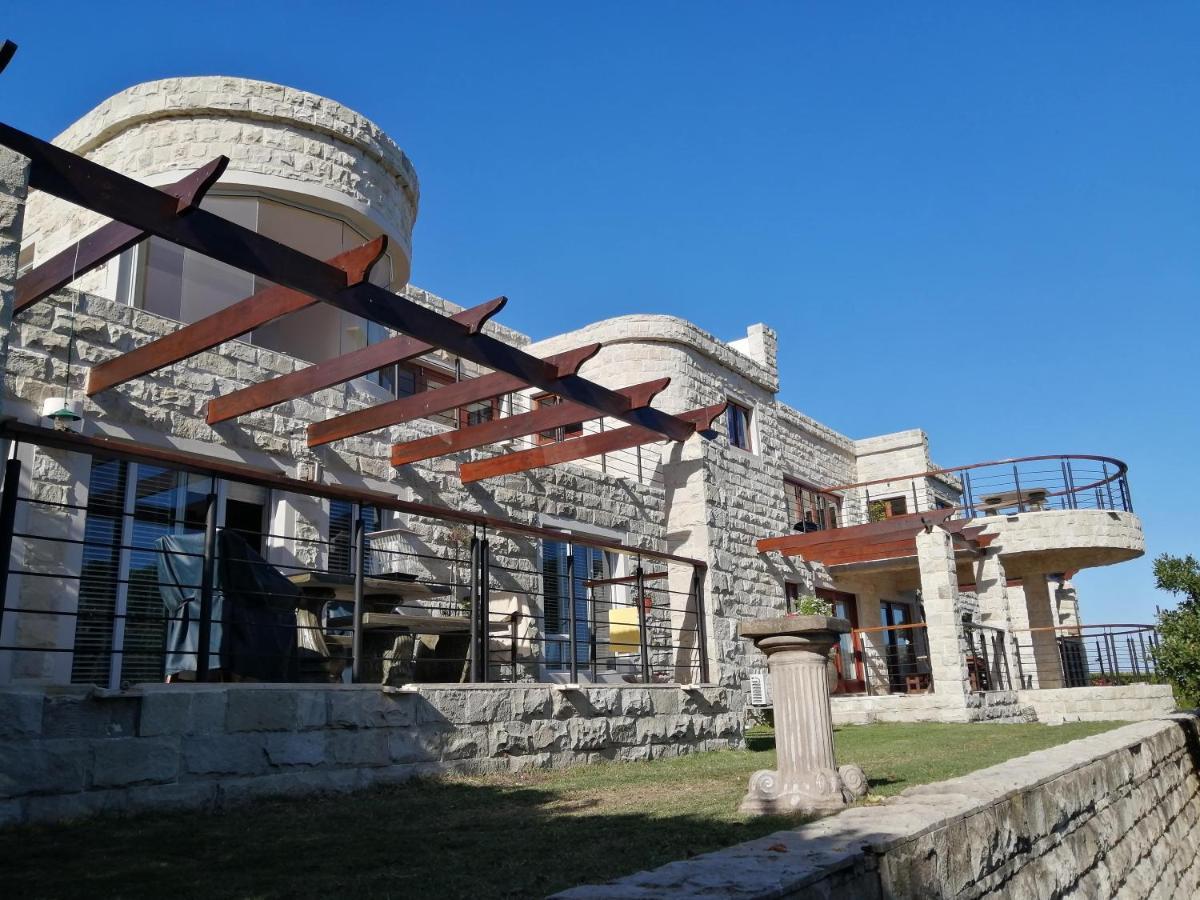 克尼斯纳 Castle On The Heads酒店 外观 照片